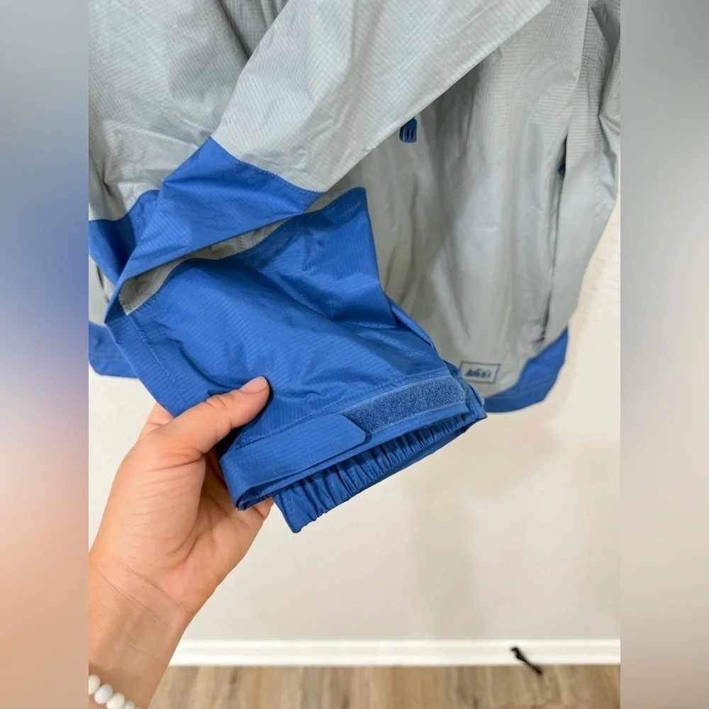 REI Size XL Mens Blue Full Zip Nylon Outdoor Hooded Windbreaker Jacket